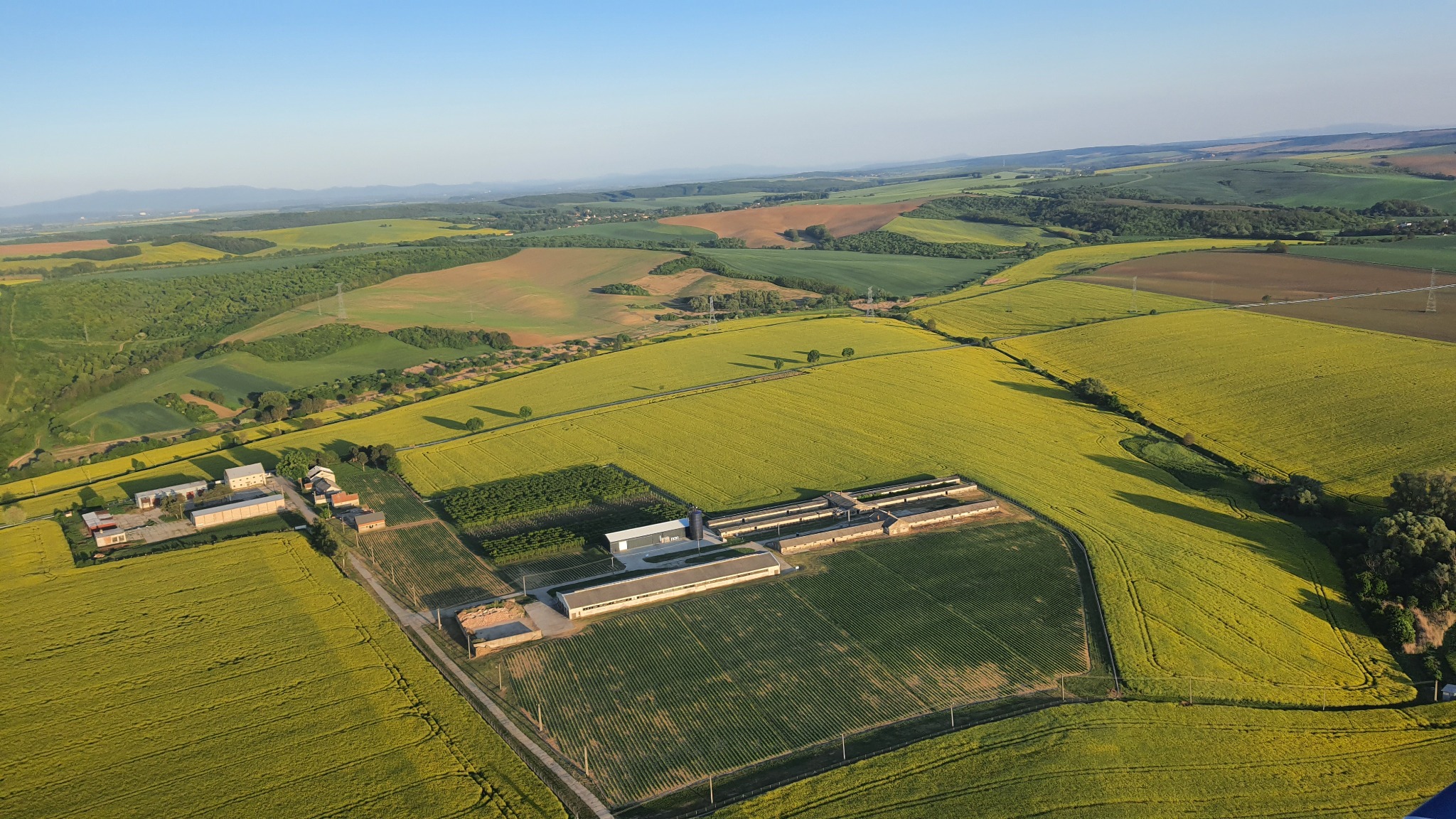 Letecký pohľad na farmu